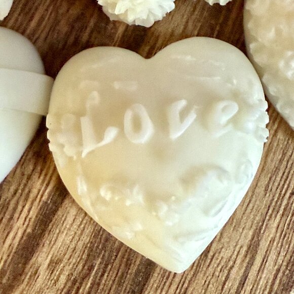 NEW WAX MELTS 2.12oz Bath & Body Works Candle Wax Melts - Black Cherry Merlot - Picture 6 of 8